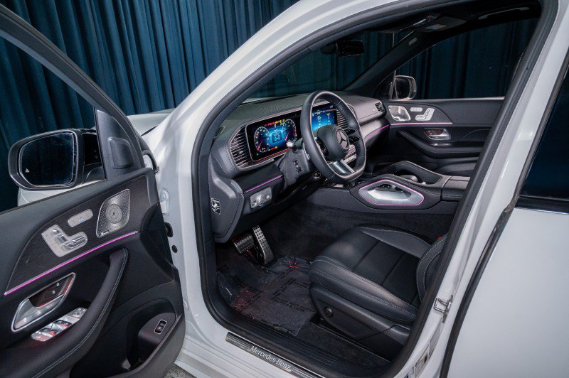 New 2026 Mercedes-Benz GLS 450 4MATIC image 11