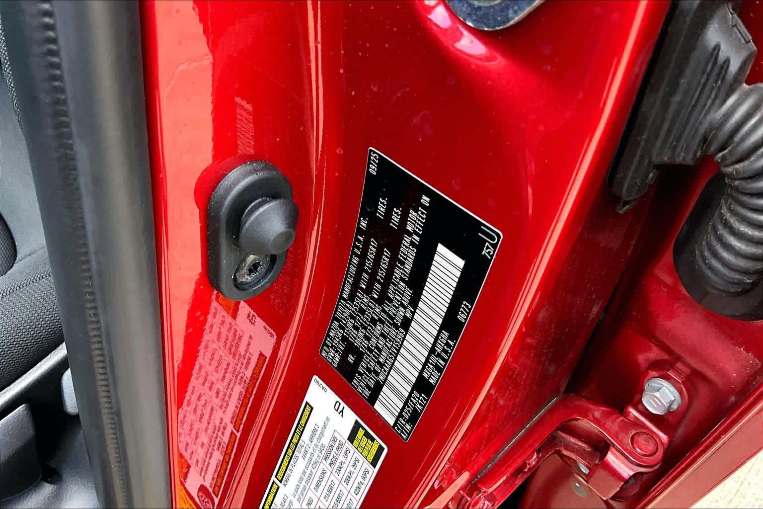 Used 2026 Toyota Corolla Cross LE FWD image 34