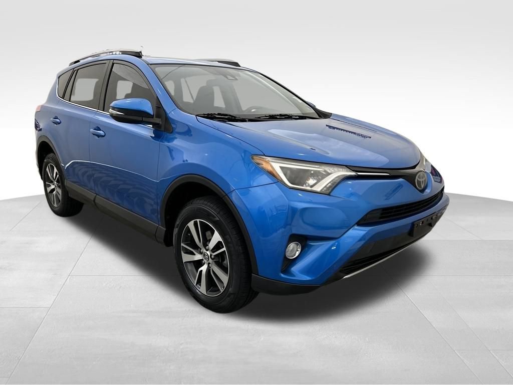 Used 2018 Toyota RAV4 XLE image 7