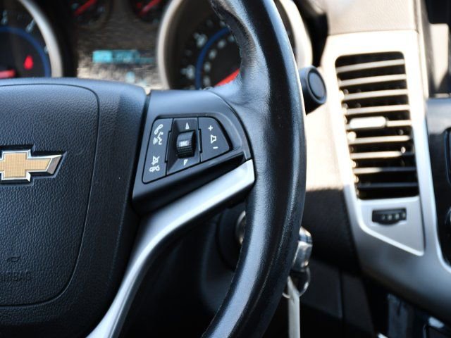 Used 2014 Chevrolet Cruze LT FWD image 23