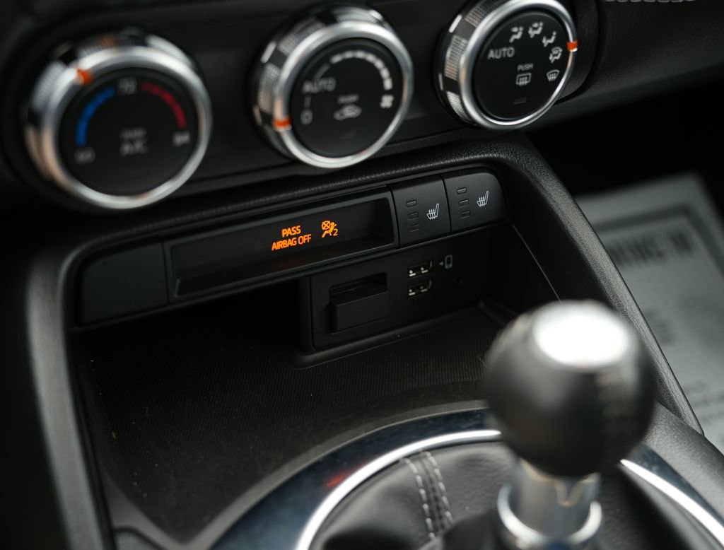 Used 2023 MAZDA MX-5 Miata Grand Touring image 18