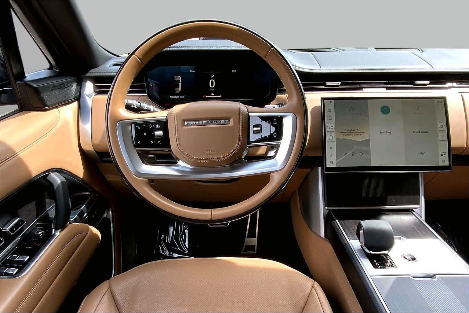 Used 2024 Land Rover Range Rover Autobiography AWD/4WD image 6