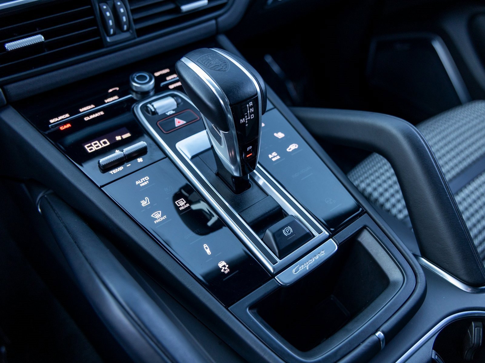 Certified 2020 Porsche Cayenne Turbo image 47