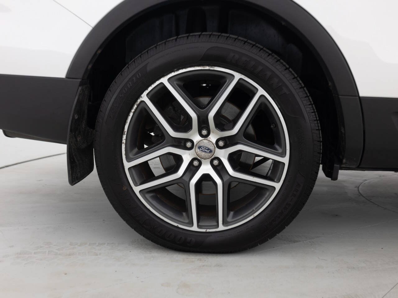 Used 2017 Ford Explorer Sport w/ Equipment Group 401A AWD/4WD image 19
