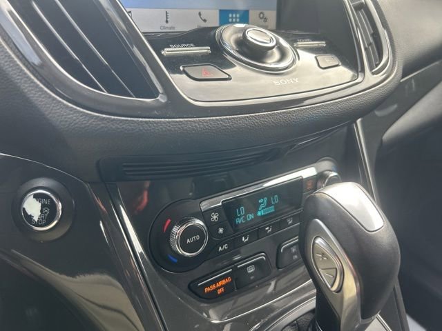 Used 2016 Ford Escape Titanium w/ Equipment Group 301A AWD/4WD image 21