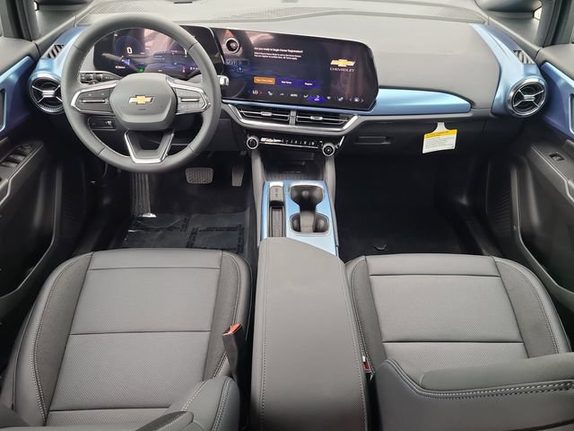 New 2026 Chevrolet Equinox EV LT w/ LPO, Blackout Package FWD image 17