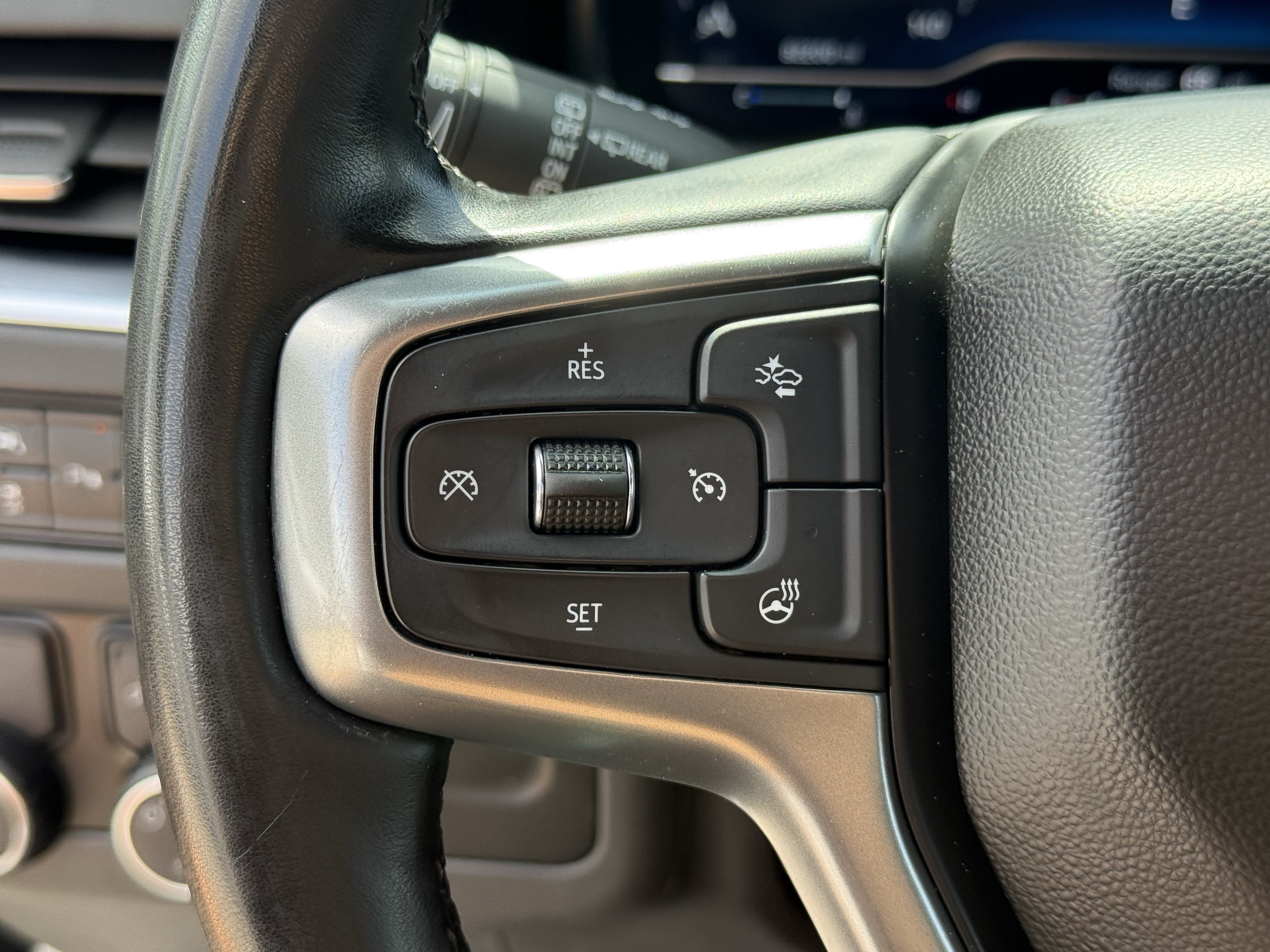 Used 2024 Chevrolet Tahoe Premier RWD image 16