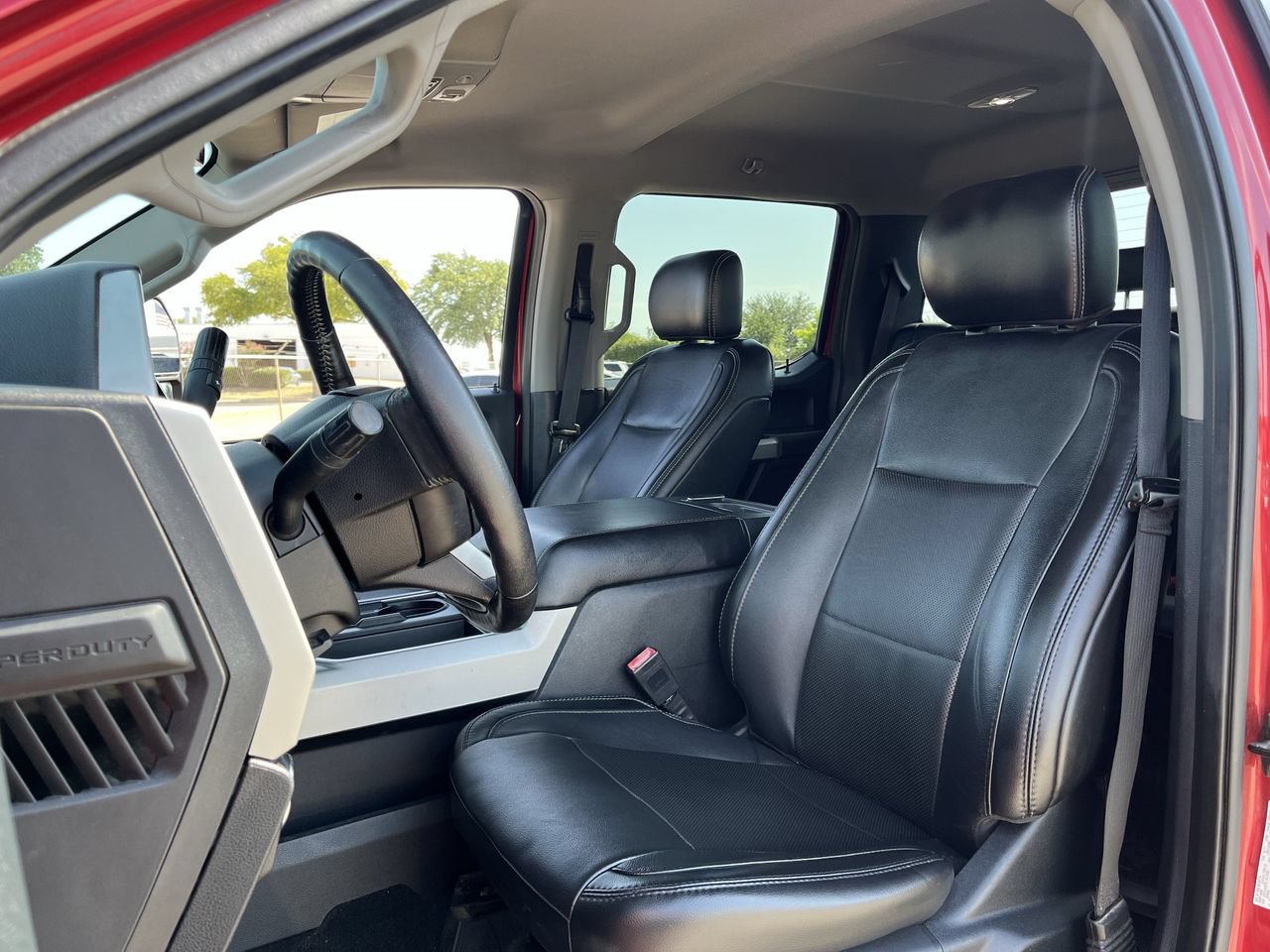 Used 2019 Ford F250 Lariat w/ Lariat Value Package AWD/4WD image 22