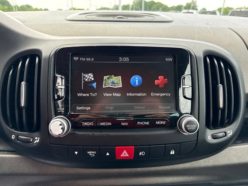 Used 2014 FIAT 500L Trekking w/ Popular Equipment Group FWD image 20