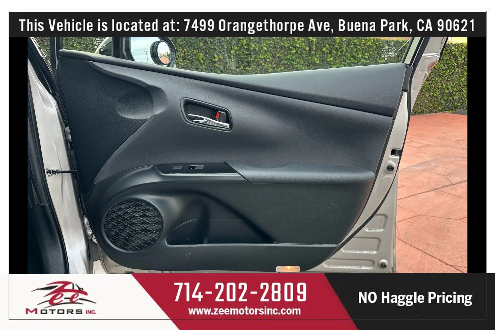 Used 2019 Toyota Prius Prime Plus w/ Carpet Mat Package FWD image 41