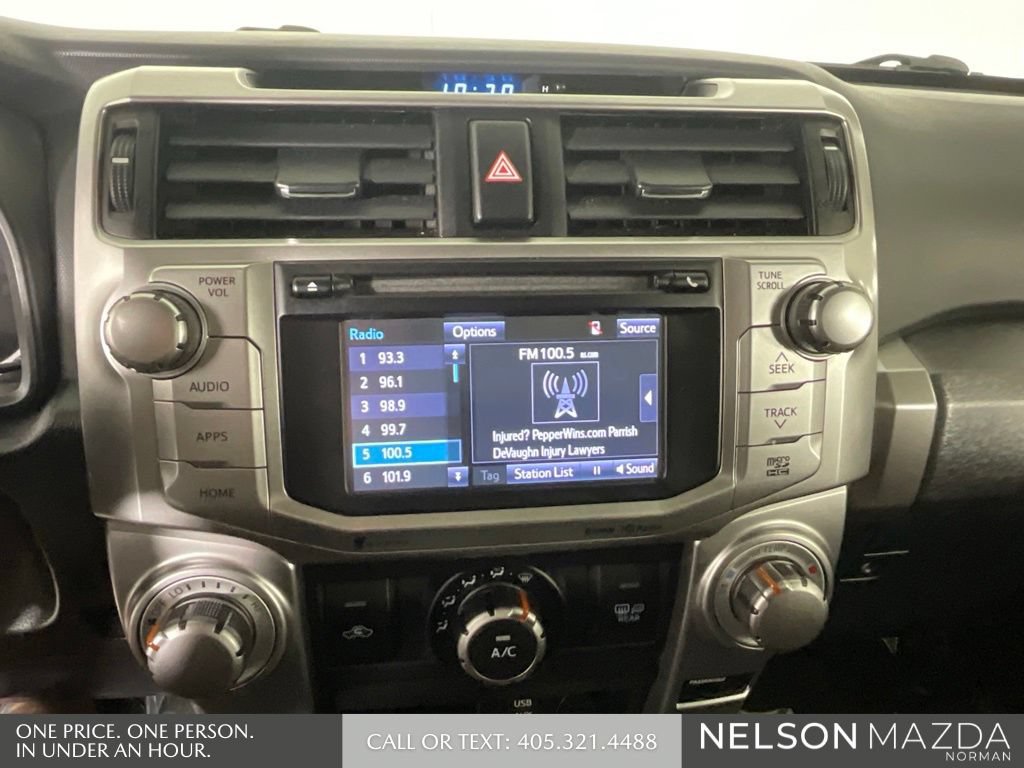 Used 2016 Toyota 4Runner SR5 AWD/4WD image 34