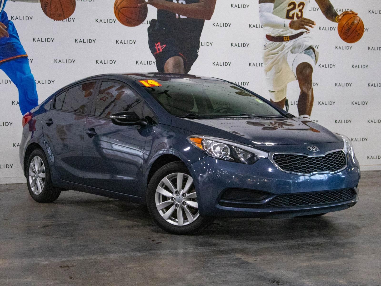 Used 2014 Kia Forte LX w/ Popular Package image 2