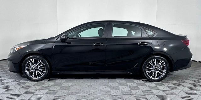 Used 2023 Kia Forte GT-Line w/ GT-Line Premium Package image 4