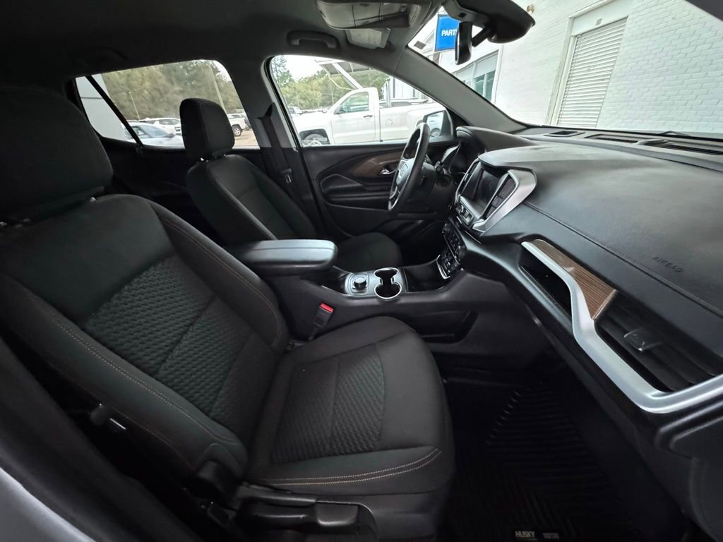 Used 2020 GMC Terrain SLE image 16