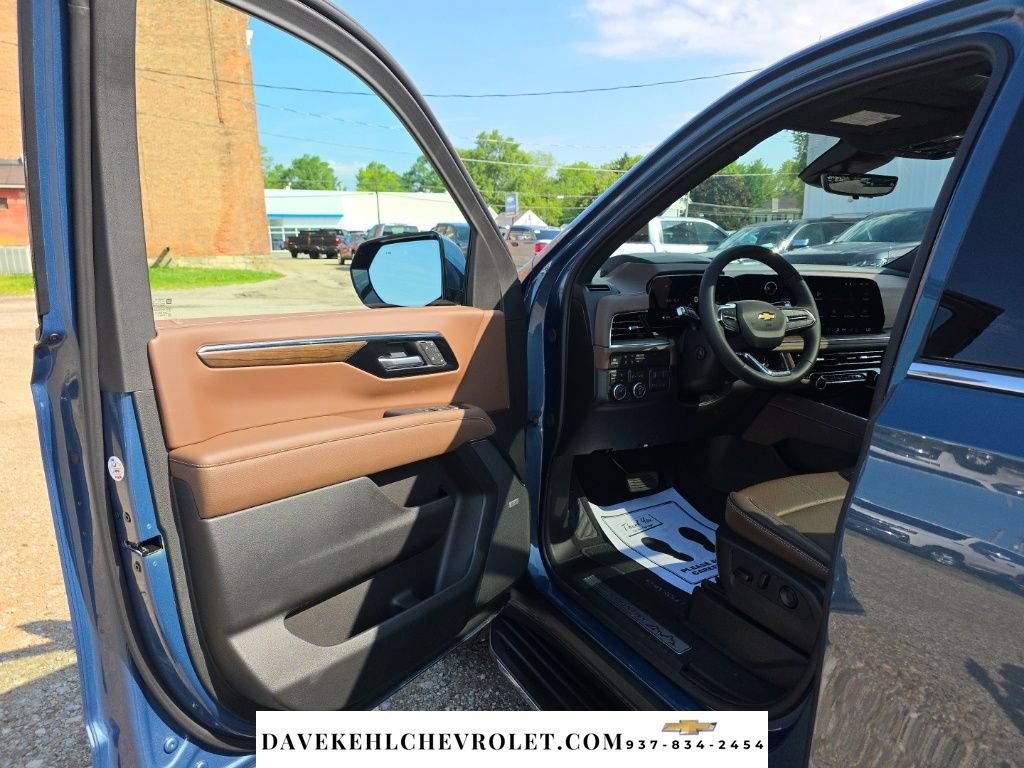 Used 2026 Chevrolet Tahoe High Country w/ Sun And Tow Package AWD/4WD image 27