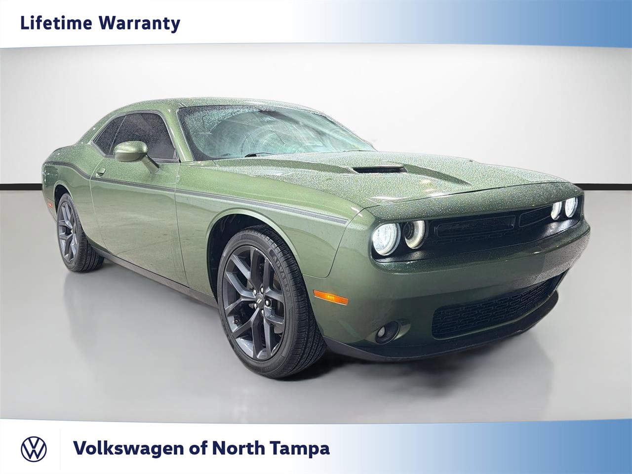Used 2023 Dodge Challenger SXT w/ Plus Package RWD image 1