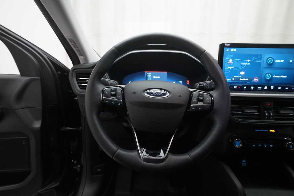Used 2023 Ford Escape Active w/ Tech Pack #2 AWD/4WD image 4