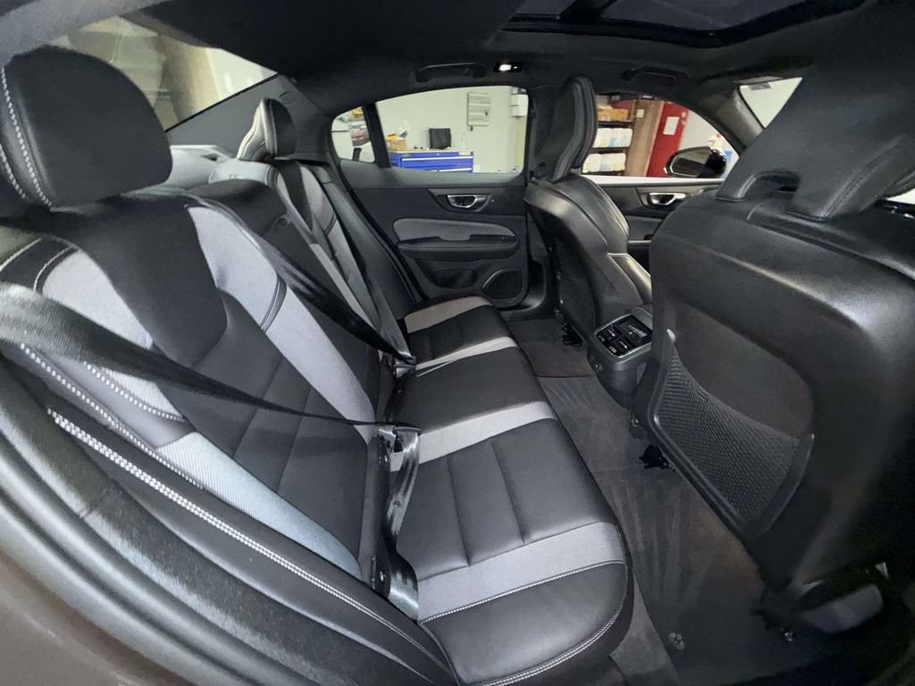 Used 2024 Volvo S60 B5 Ultimate AWD/4WD image 16