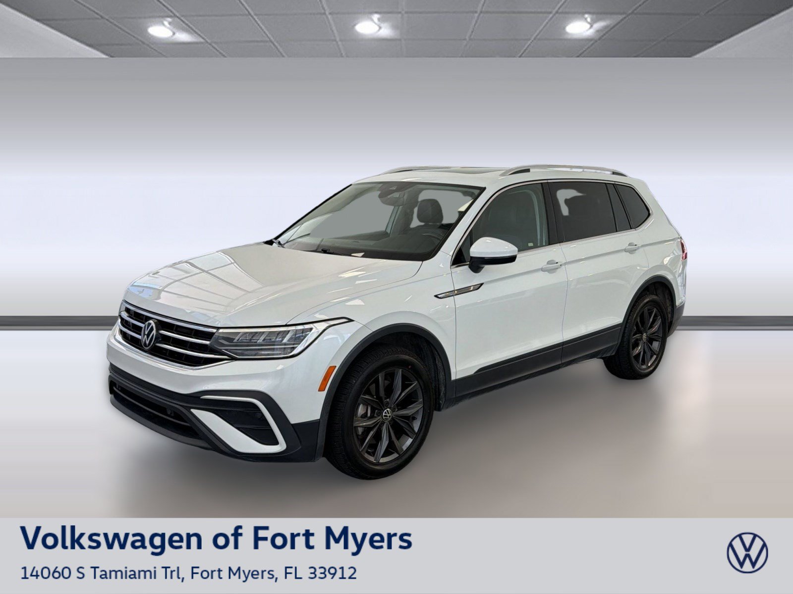 Certified 2023 Volkswagen Tiguan SE w/ Panoramic Sunroof Package FWD video 1
