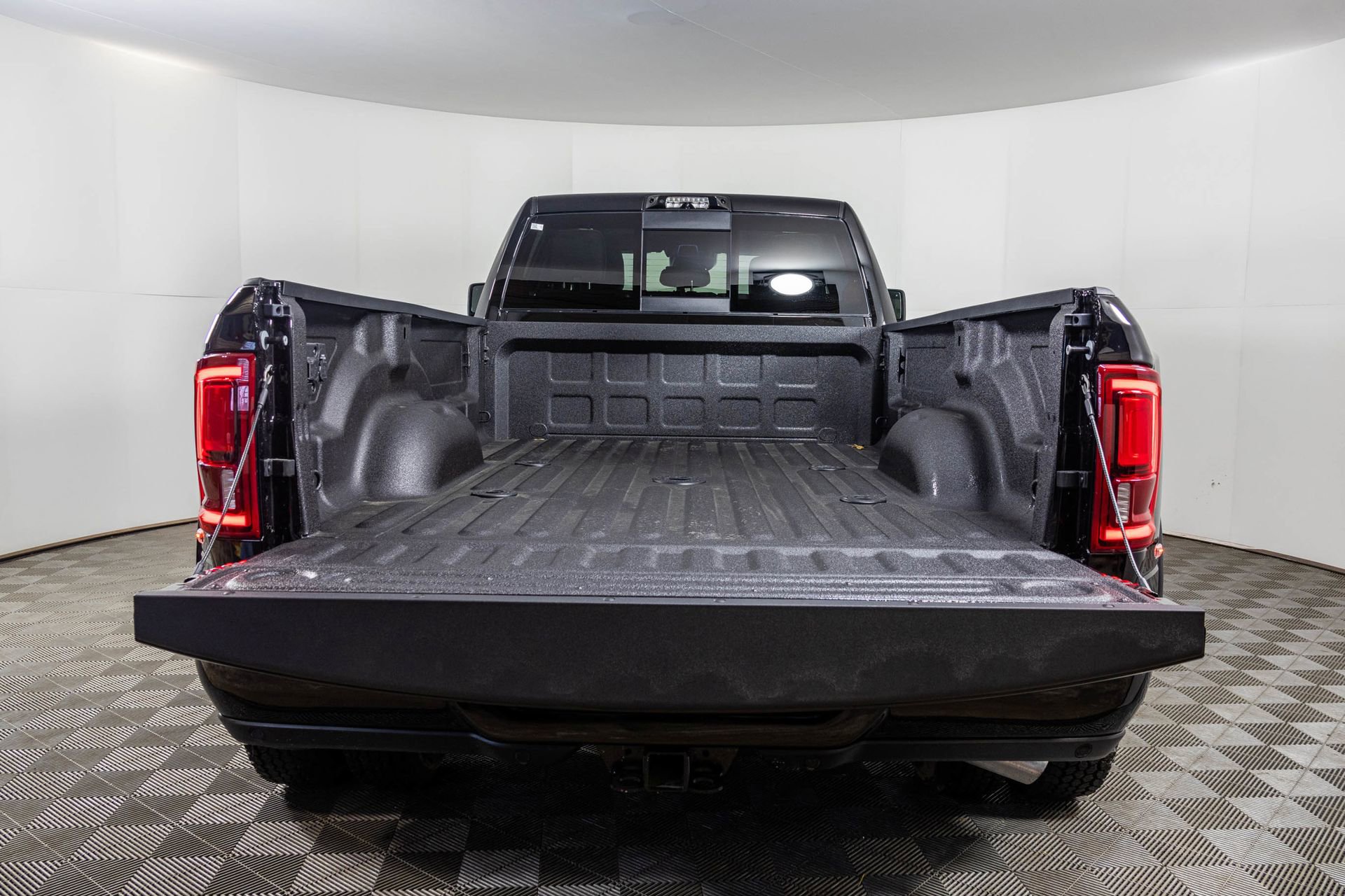 New 2026 RAM 3500 Limited image 39