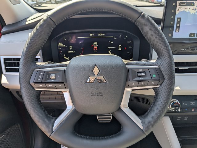 New 2026 Mitsubishi Outlander SEL FWD image 35