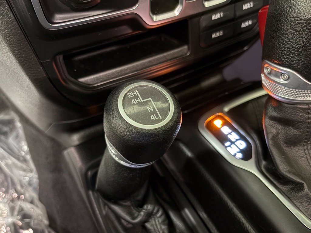 Used 2021 Jeep Wrangler Unlimited Sport AWD/4WD image 28