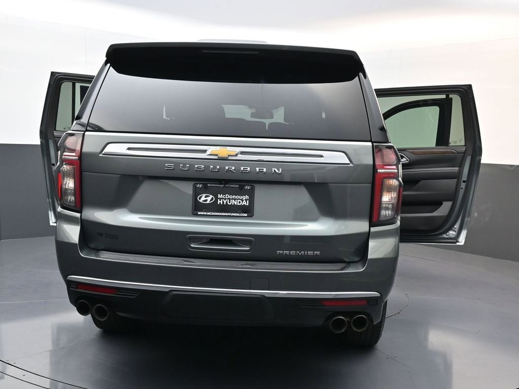 Used 2023 Chevrolet Suburban Premier image 22