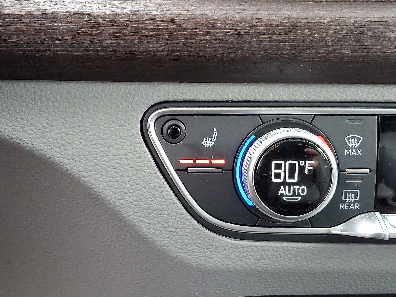 Used 2024 Audi Q5 2.0T Premium image 24