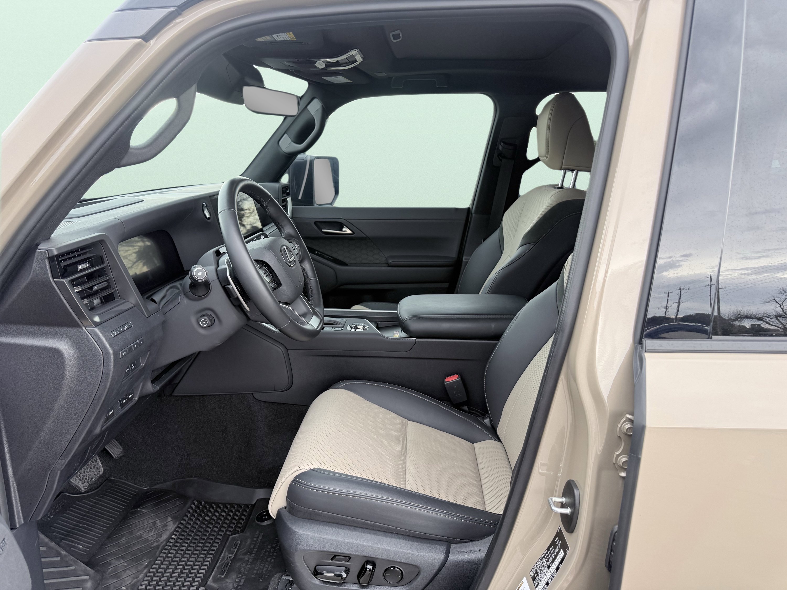Used 2025 Lexus GX 550 AWD/4WD image 33