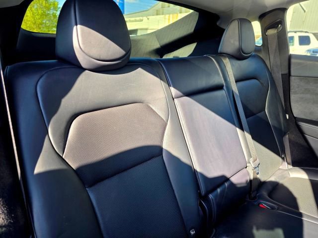 Used 2026 Tesla Model Y AWD image 35