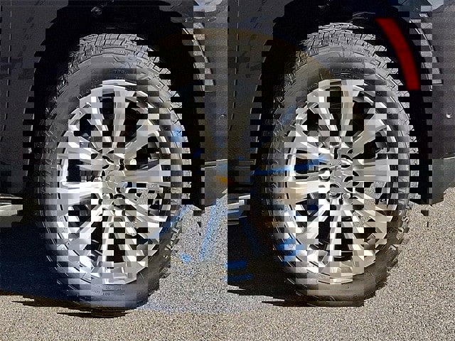 New 2026 Chevrolet Suburban Premier w/ Sun And Tow Package image 6