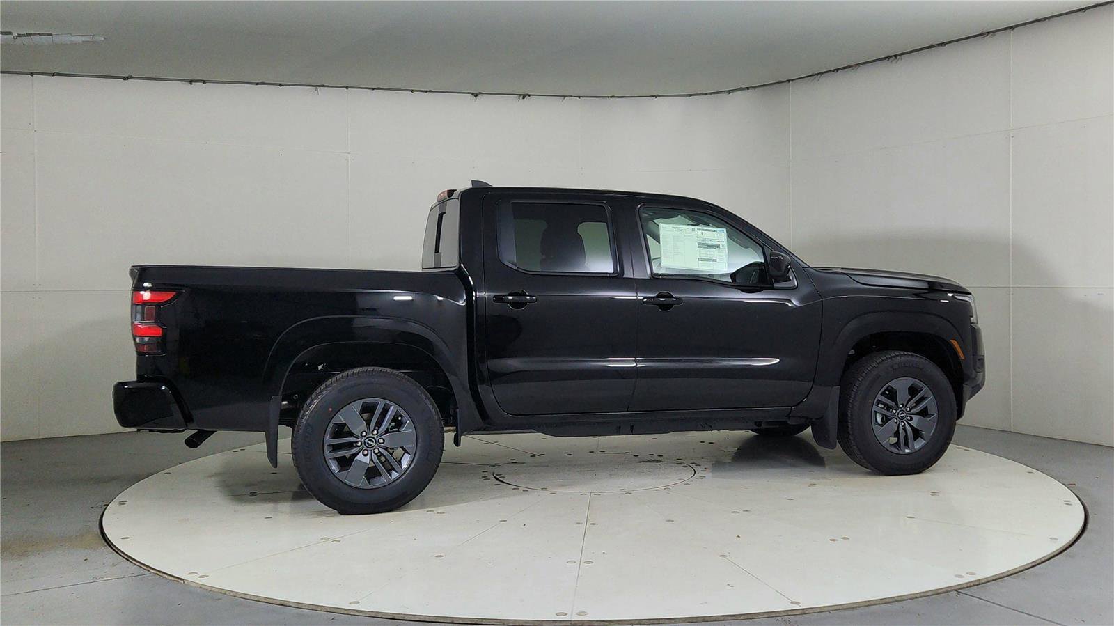 New 2026 Nissan Frontier SV w/ Tow Package image 7