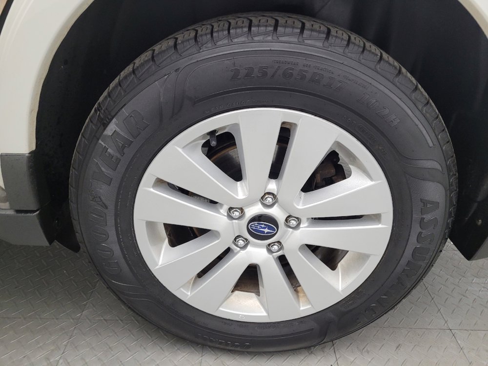 Used 2015 Subaru Outback 2.5i Premium image 31