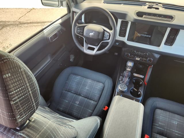 New 2025 Ford Bronco Heritage Edition image 10