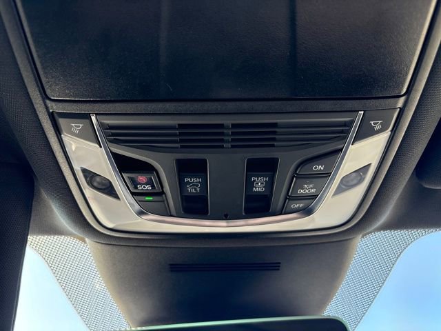 Used 2025 Acura MDX A-Spec image 24