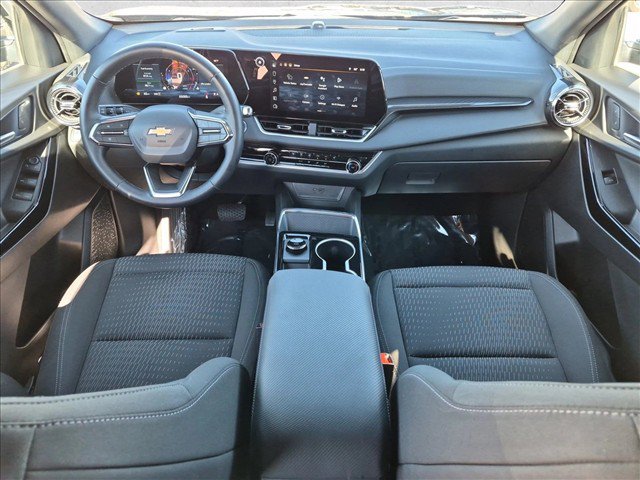 Used 2026 Chevrolet Equinox LT AWD/4WD image 18