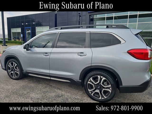 Used 2023 Subaru Ascent Limited w/ Technology Package image 3