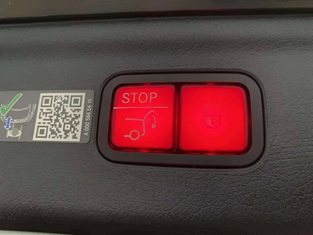 Used 2023 Mercedes-Benz EQE 350+ SUV image 7