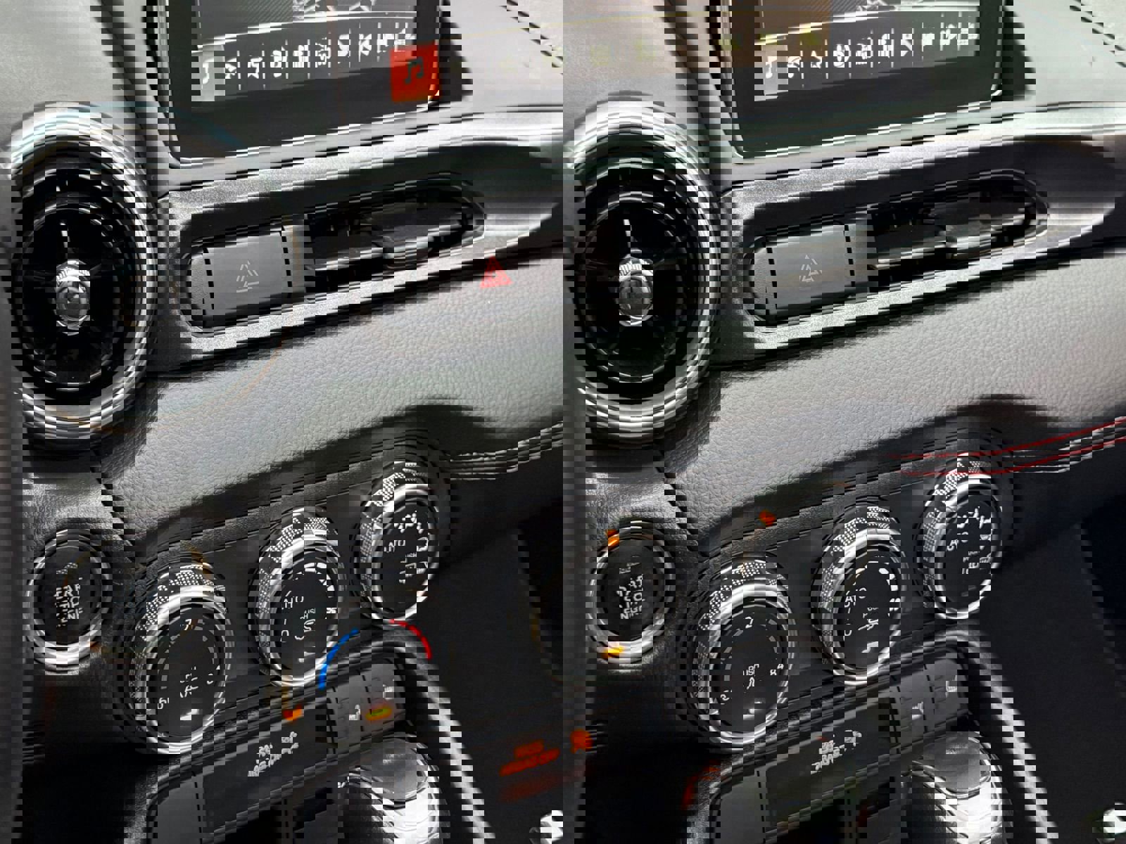 Used 2017 FIAT 124 Spider Abarth image 19