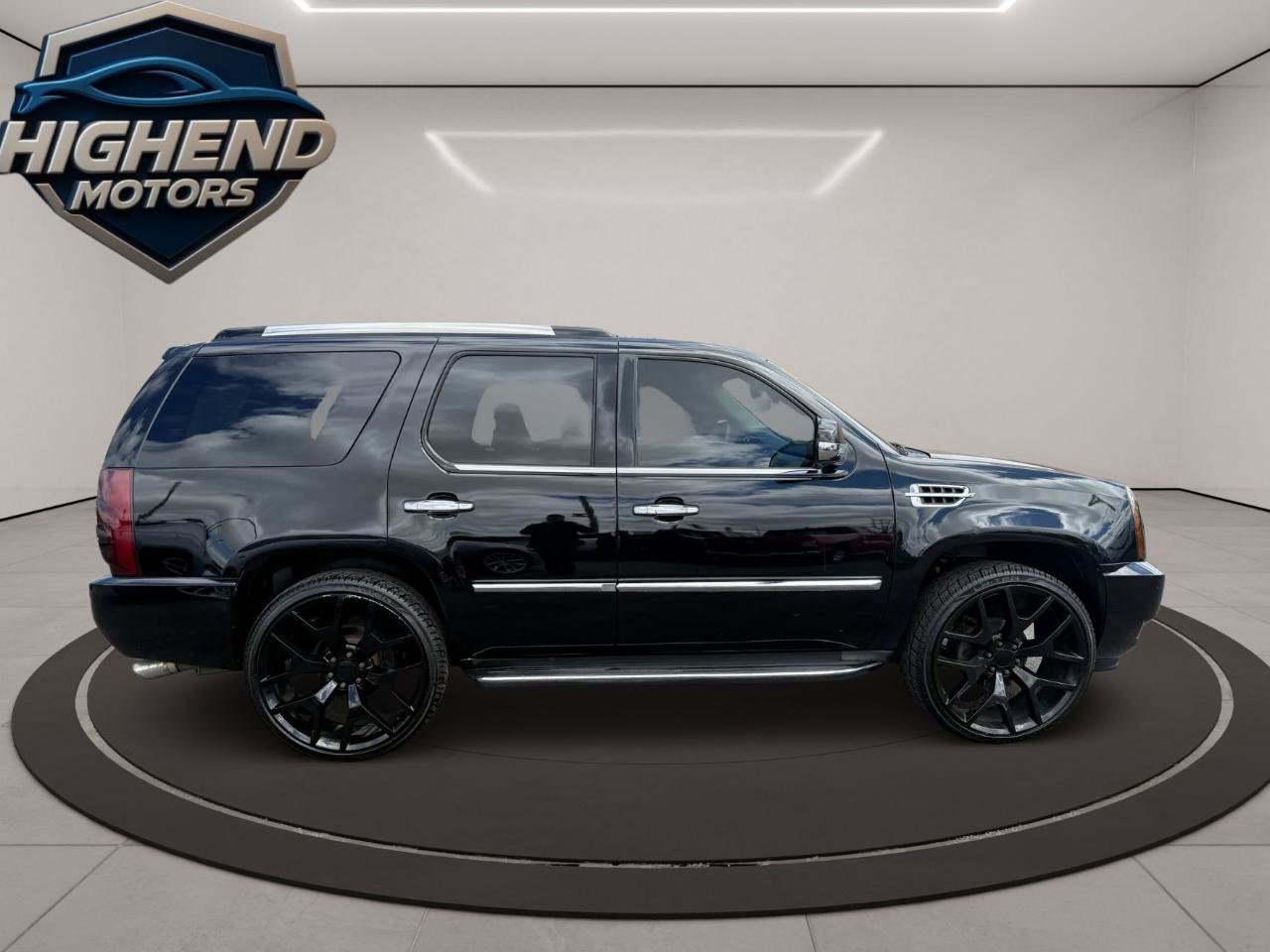 Used 2012 Cadillac Escalade Luxury AWD/4WD image 7