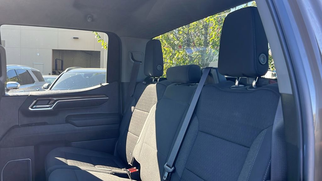 Used 2023 Chevrolet Silverado 1500 LT image 25