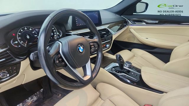 Used 2018 BMW 530e w/ Premium Package 2 RWD image 21