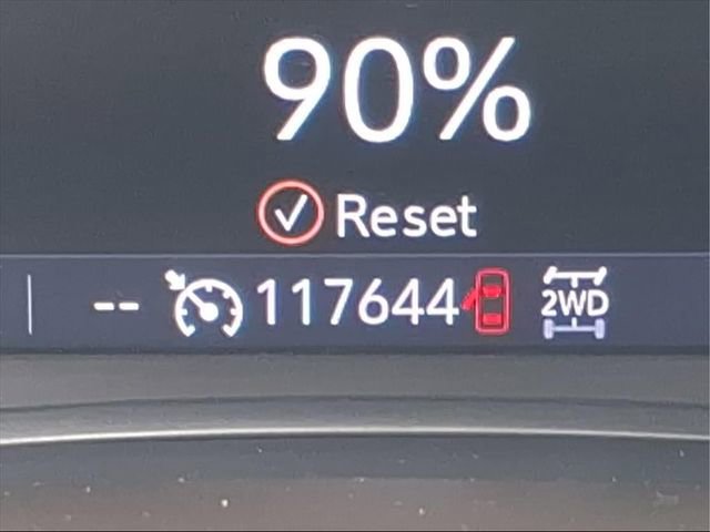 Used 2022 GMC Acadia SLT AWD/4WD image 15