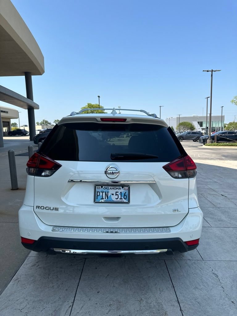 Used 2019 Nissan Rogue SL w/ Premium Package FWD image 6