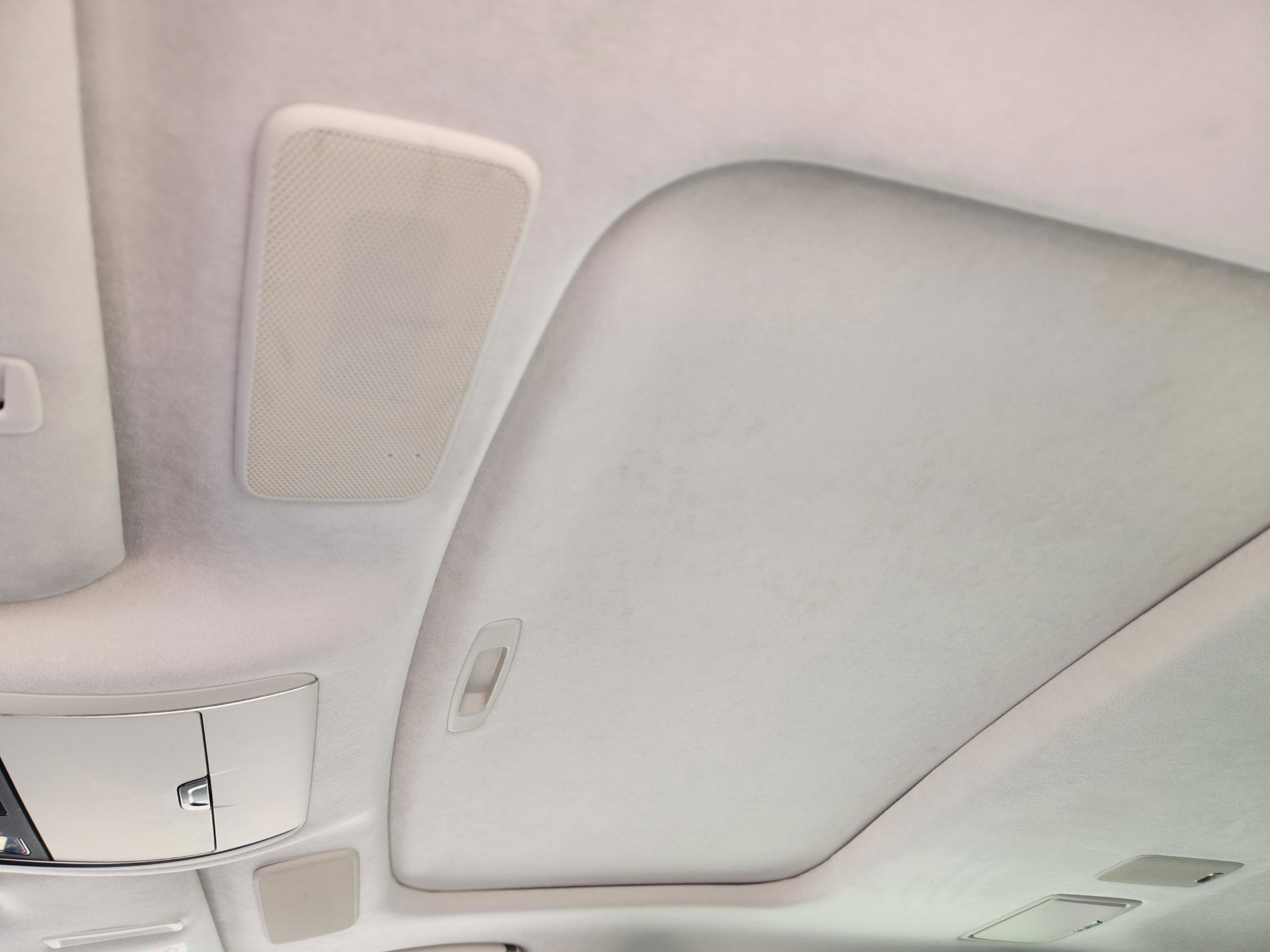 Used 2018 Lexus LS 500 w/ Interior Upgrade Package image 23