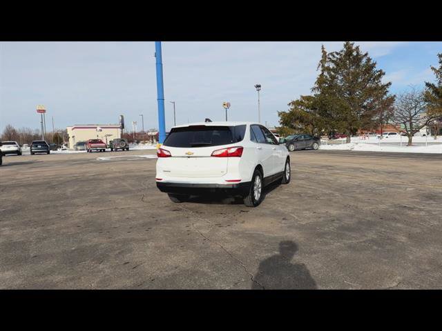 Used 2020 Chevrolet Equinox LT w/ Driver Convenience Package image 30