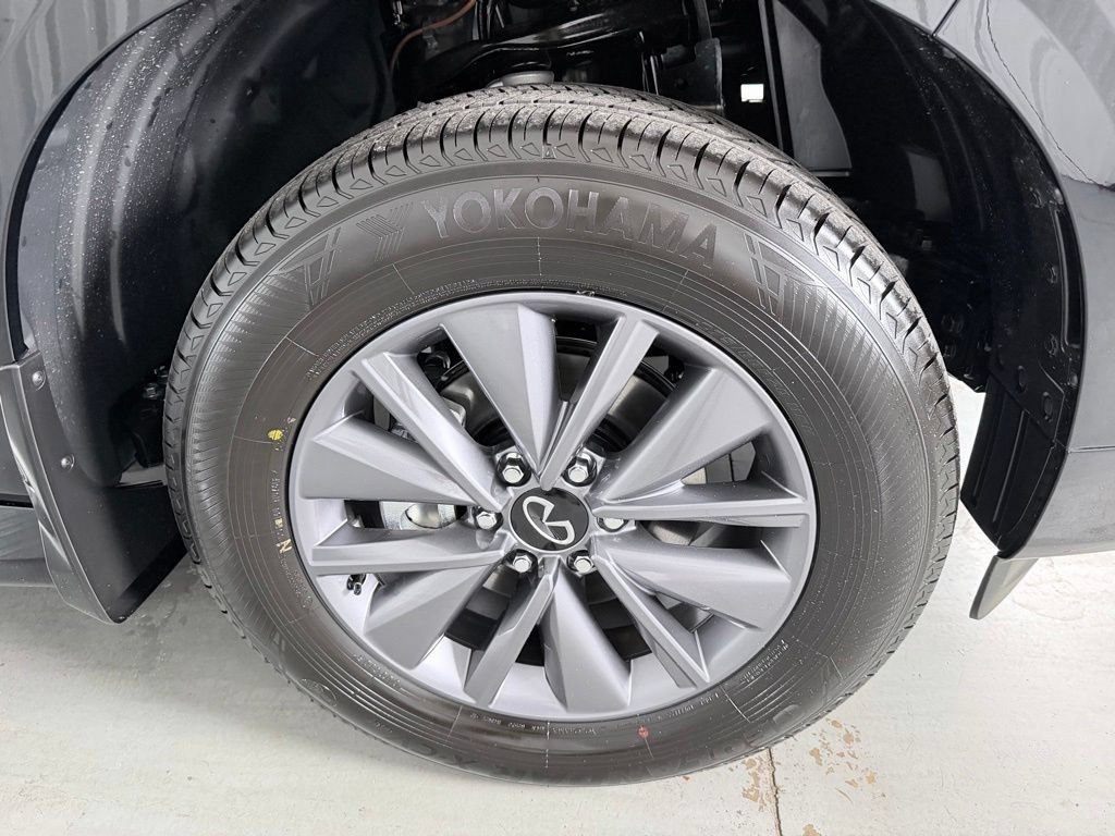 New 2026 INFINITI QX80 Pure RWD image 9