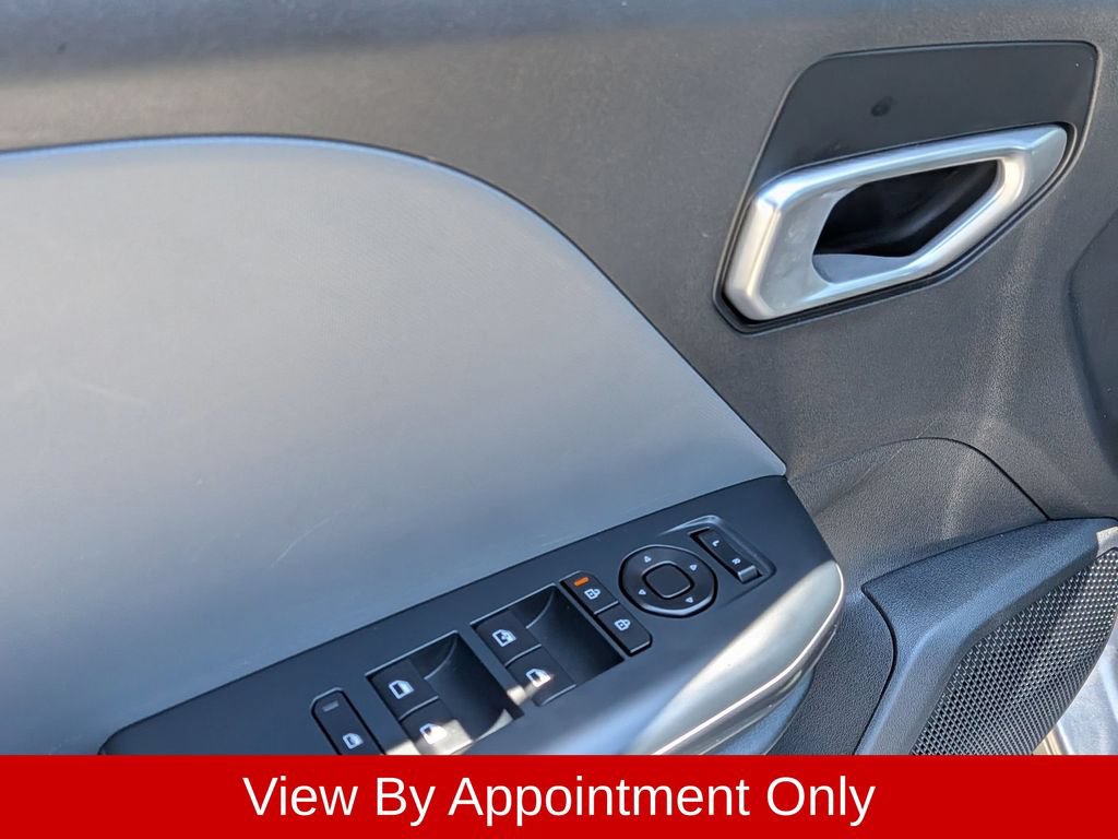 Used 2025 Kia K4 FWD image 13