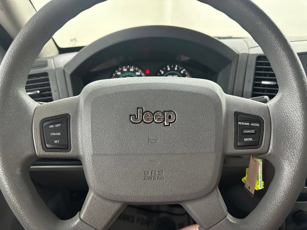 Used 2005 Jeep Grand Cherokee Laredo AWD/4WD image 37