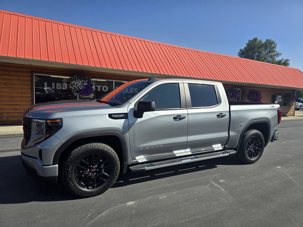 Used 2025 GMC Sierra 1500 Pro image 1